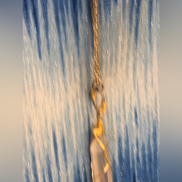 Necklace crystal wrapped Liven up those tops with a beautiful crystal necklace - Picture 3 of 6